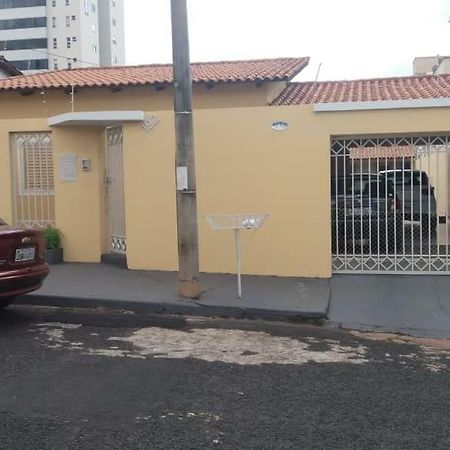 شقة Pousada Da Sonia Uberlândia المظهر الخارجي الصورة